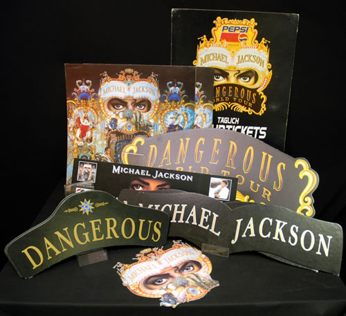 Michael Jackson  UKプロモディスプレイ Invincible Michael Jackson UKプロモディスプレイ Invincible｜ゲーム